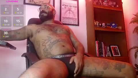 Snapshot of damian_darkside_ chatting on July 2026 01:41:01 AM Damian online show from July 2026 01:41:01 AM
