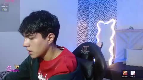 damian_tay1 online show from June 2026 11:42:01 AM