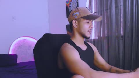 instagram damiannreed. online show from March 2026 07:32:02 PM