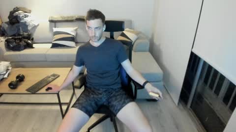 Snapshot of damiano007 chatting on February 2025 09:06:02 PM CockandLoad online show from February 2025 09:06:02 PM