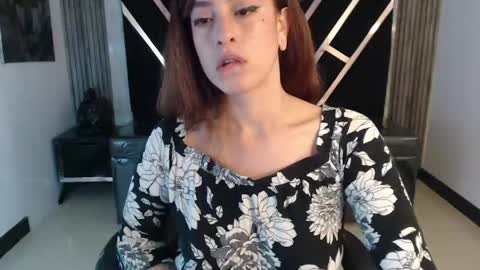 Snapshot of damiaoshun_ch chatting on May 2026 07:41:01 PM Damia online show from May 2026 07:41:01 PM