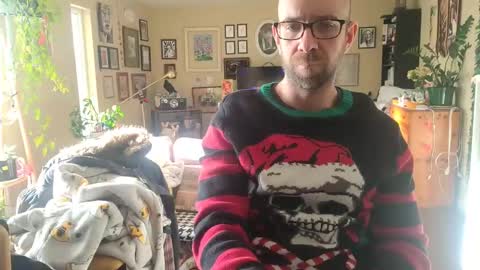 damien_mace online show from December 2024 02:34:02 PM