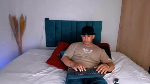 INSTAGRAM  DAMMIANMILLEROFICIAL online show from November 2025 02:44:02 AM