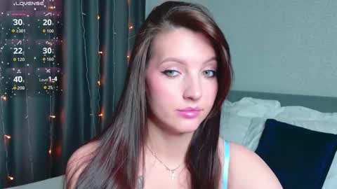 Julia online show from February 2026 02:48:01 AM