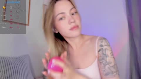  Tiana  online show from December 2025 04:46:01 PM