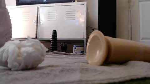 Snapshot of damn_yankee_ca chatting on January 2025 08:24:01 AM damn_yankee_ca online show from January 2025 08:24:01 AM