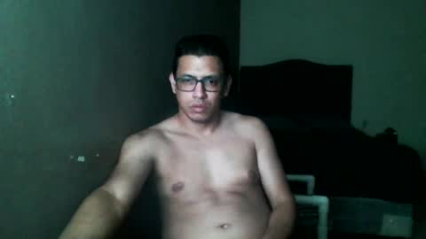 Snapshot of damnsexy0102 chatting on December 2025 09:15:02 AM DamnSexy0102 online show from December 2025 09:15:02 AM