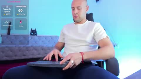 Damon bakert online show from February 2026 02:43:02 PM