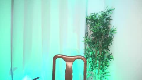 Snapshot of damon_frost chatting on May 2026 07:08:01 PM damon_frost online show from May 2026 07:08:01 PM