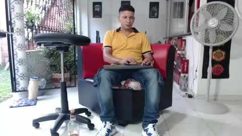 damyan_2003 online show from December 2024 09:06:01 PM