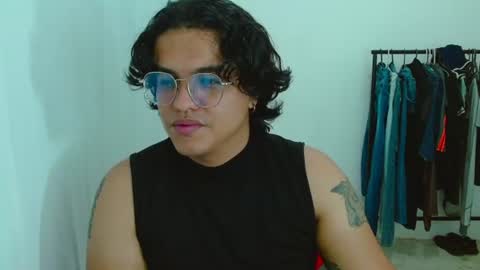 Snapshot of dan_blous chatting on June 2026 11:40:02 PM Diane Blosson online show from June 2026 11:40:02 PM