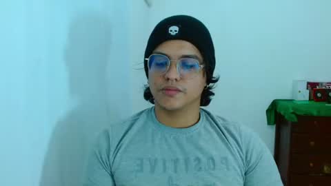 Snapshot of dan_blous chatting on June 2026 01:54:02 AM Diane Blosson online show from June 2026 01:54:02 AM