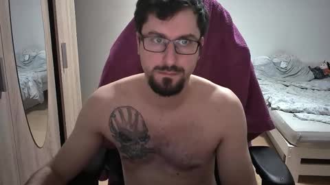 King Dan online show from October 2025 06:39:01 PM