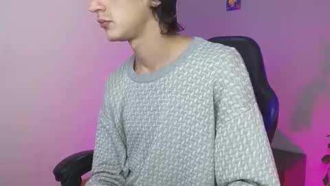 Snapshot of dan_yagami chatting on May 2026 10:05:01 PM Dan and Noah online show from May 2026 10:05:01 PM