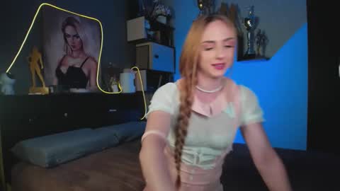 Dana online show from November 2025 01:54:02 PM