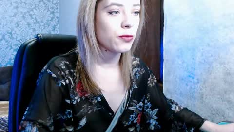 Dana SmileX online show from March 2026 07:41:01 PM