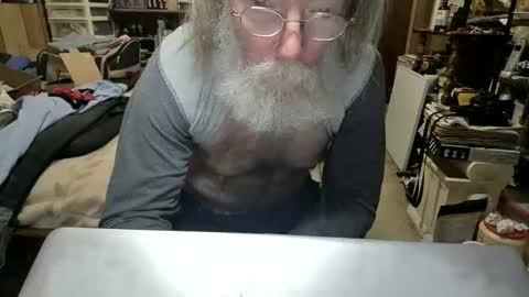 Snapshot of danagm chatting on June 2026 06:05:02 AM Dana online show from June 2026 06:05:02 AM