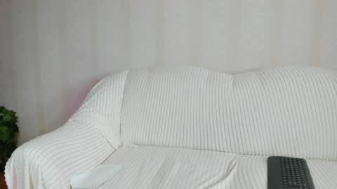 Snapshot of danajhonson chatting on May 2026 06:52:02 AM danajhonson online show from May 2026 06:52:02 AM