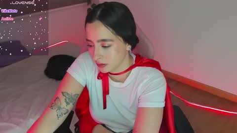 danay_01 online show from October 2025 08:21:02 PM