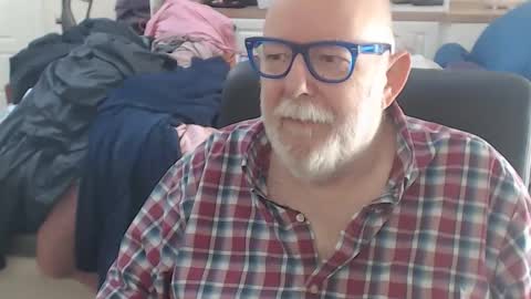 Dancin Daddy Bear online show from October 2025 08:31:01 PM