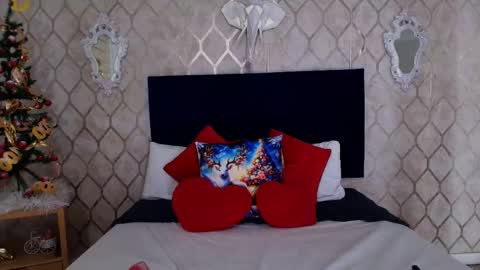 Snapshot of dandarkie chatting on December 2024 07:01:01 PM Dan online show from December 2024 07:01:01 PM