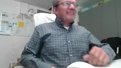 Snapshot of dani_alpina chatting on May 2026 11:05:02 AM dani_alpina online show from May 2026 11:05:02 AM