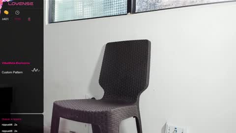 Snapshot of dani_ary chatting on December 2024 06:35:02 PM DANI online show from December 2024 06:35:02 PM