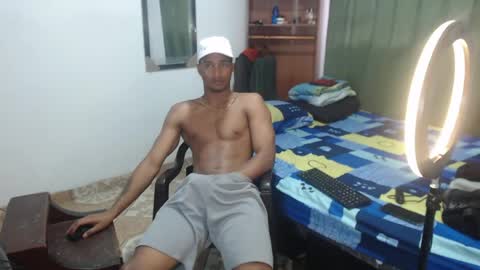 dani_brown19 online show from May 2026 07:08:02 PM