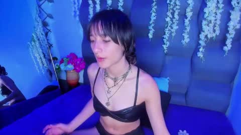 dani_dream online show from April 2026 02:04:02 PM