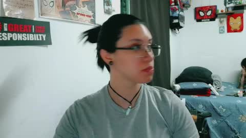 Snapshot of dani_jocelyn chatting on April 2026 07:12:01 PM dani y jocelyn online show from April 2026 07:12:01 PM