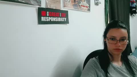 Snapshot of dani_jocelyn chatting on April 2026 07:53:01 PM dani y jocelyn online show from April 2026 07:53:01 PM