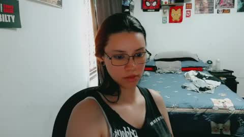 Snapshot of dani_jocelyn chatting on April 2026 07:09:01 PM dani y jocelyn online show from April 2026 07:09:01 PM