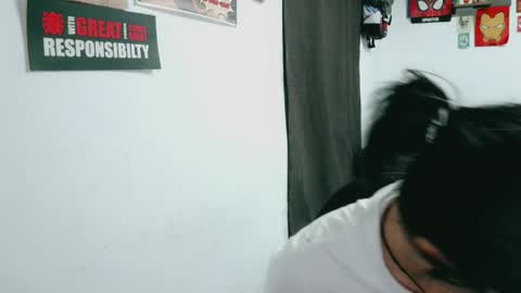 Snapshot of dani_jocelyn chatting on May 2026 11:10:01 PM dani y jocelyn online show from May 2026 11:10:01 PM