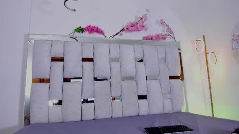 Dania  online show from June 2026 12:48:02 AM