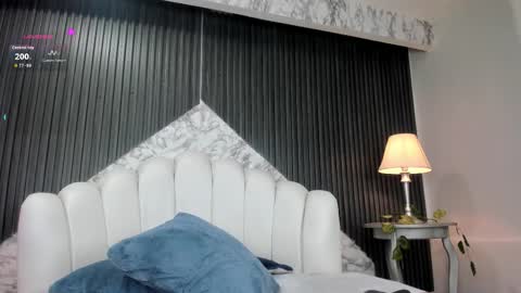 Snapshot of danicollinn chatting on November 2025 09:13:01 PM Daniela online show from November 2025 09:13:01 PM