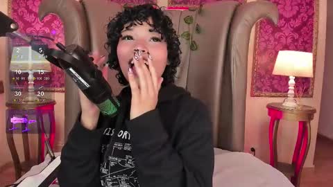 Snapshot of danicollinn chatting on January 2026 01:13:02 PM Daniela online show from January 2026 01:13:02 PM