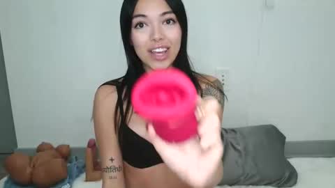Snapshot of danidivina777 chatting on May 2026 03:39:02 PM danidivina777 online show from May 2026 03:39:02 PM