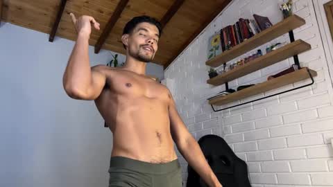 Daniel  online show from December 2024 10:14:02 PM