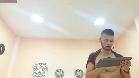 Snapshot of daniel_cohen chatting on January 2025 07:59:02 PM daniel_cohen online show from January 2025 07:59:02 PM