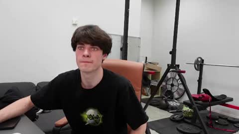 Snapshot of daniel_shawn chatting on January 2026 06:24:02 PM DANIEL SHAWN online show from January 2026 06:24:02 PM