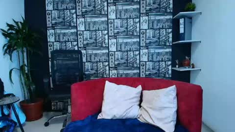 danielamonroe online show from March 2026 11:22:01 PM