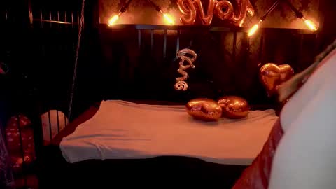 Snapshot of danielareign chatting on February 2026 07:01:02 AM danielareign online show from February 2026 07:01:02 AM