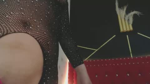 danielawidx online show from May 2026 01:14:01 AM