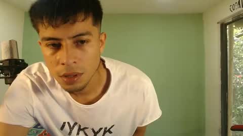 danielitopapii online show from December 2025 04:35:02 PM