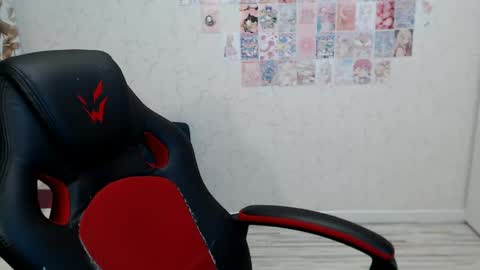 Snapshot of daniella_martin chatting on May 2026 12:30:02 AM Daniella Martin online show from May 2026 12:30:02 AM