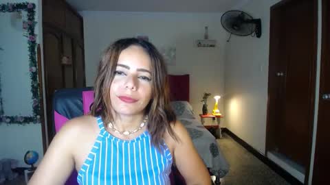 Angie online show from December 2024 07:49:01 PM