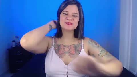 daniellerain online show from December 2024 10:30:01 PM