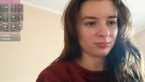 Mia online show from December 2025 06:55:01 AM