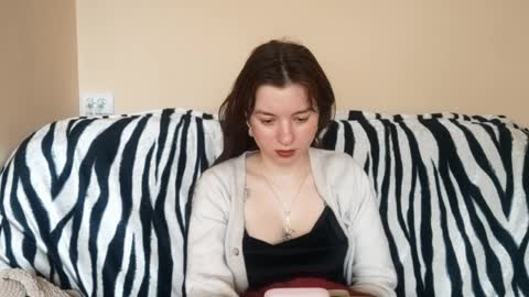 Snapshot of daniellevaulet chatting on April 2026 12:50:02 PM Mia online show from April 2026 12:50:02 PM