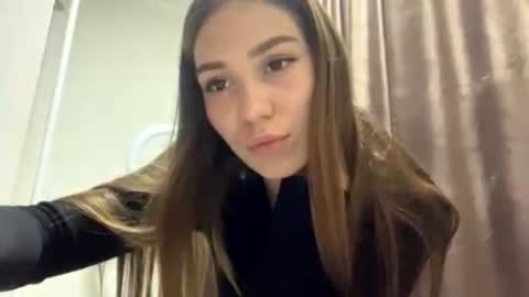 Snapshot of daniellmancher chatting on February 2026 01:20:01 PM Julia online show from February 2026 01:20:01 PM